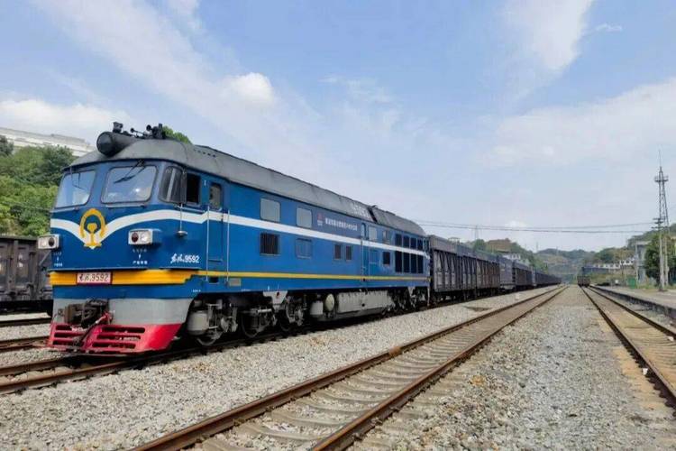 隆瀘敘鐵路敘永北站打通川南大宗貨物運(yùn)輸新通道